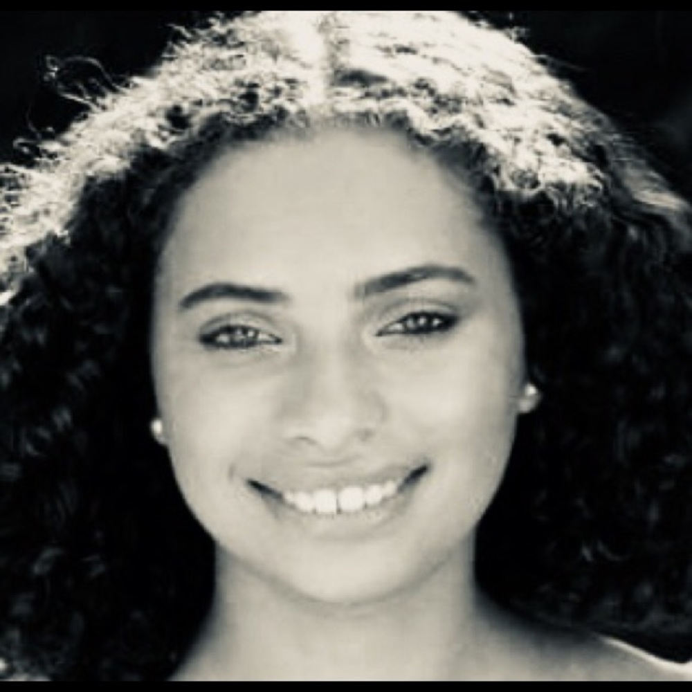 Meet your Posher, Riena